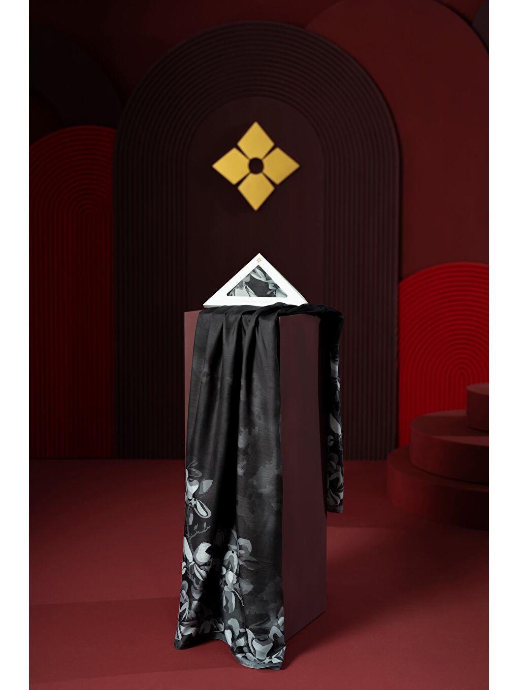 Siyah Kadın Imerion Soft Şal