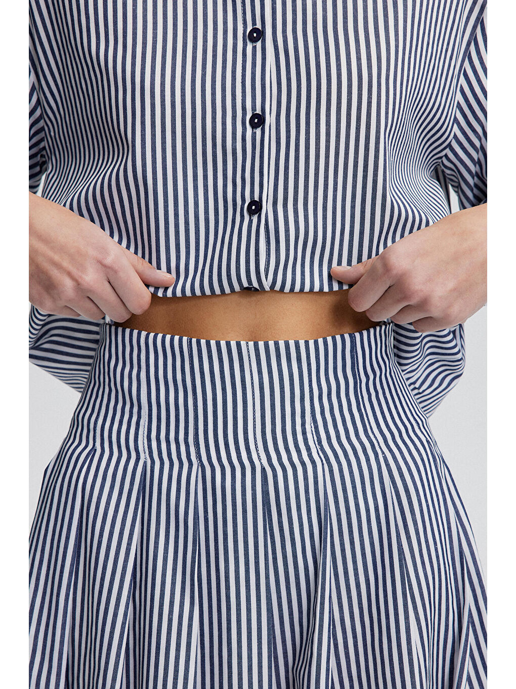 Lacivert Pileli Etek Gömlek Takım-4