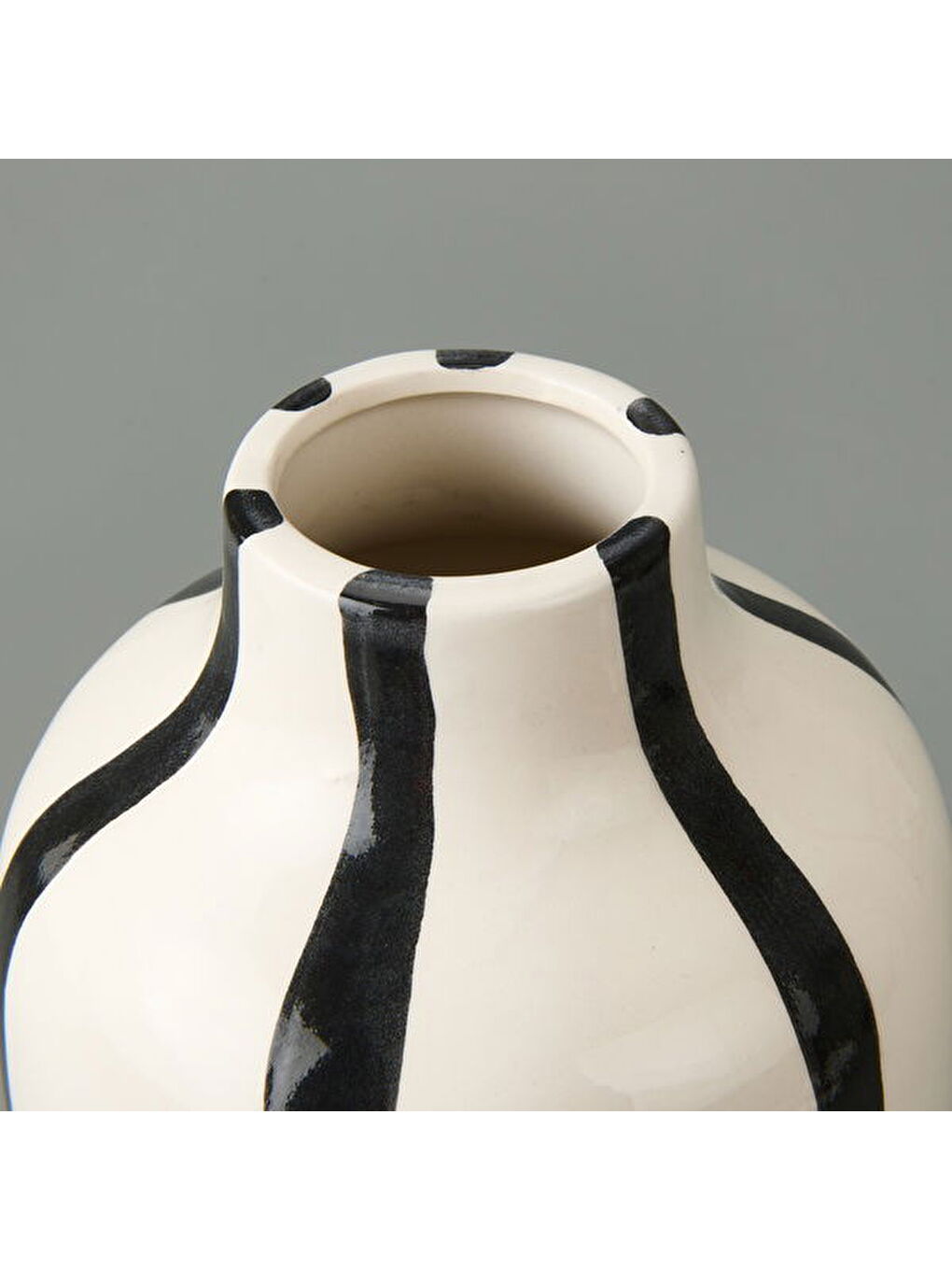 Line Vazo - Siyah - 17 cm-1