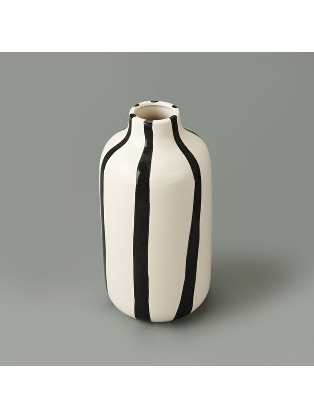 Line Vazo - Siyah - 17 cm-2