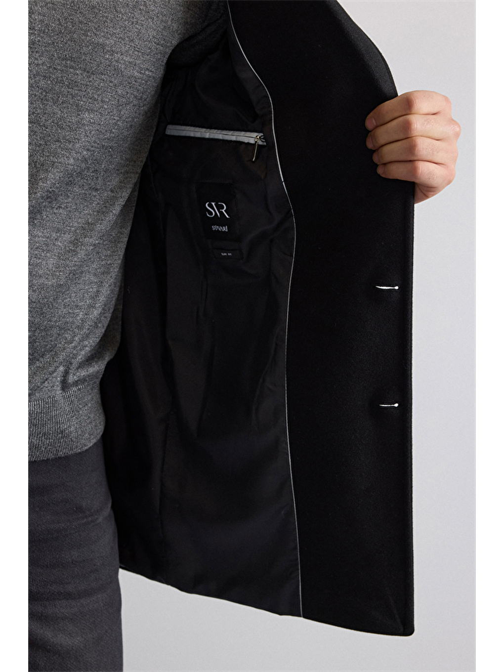 Siyah Slim Sivri Yaka Düz Yan Cepli Kaban-3