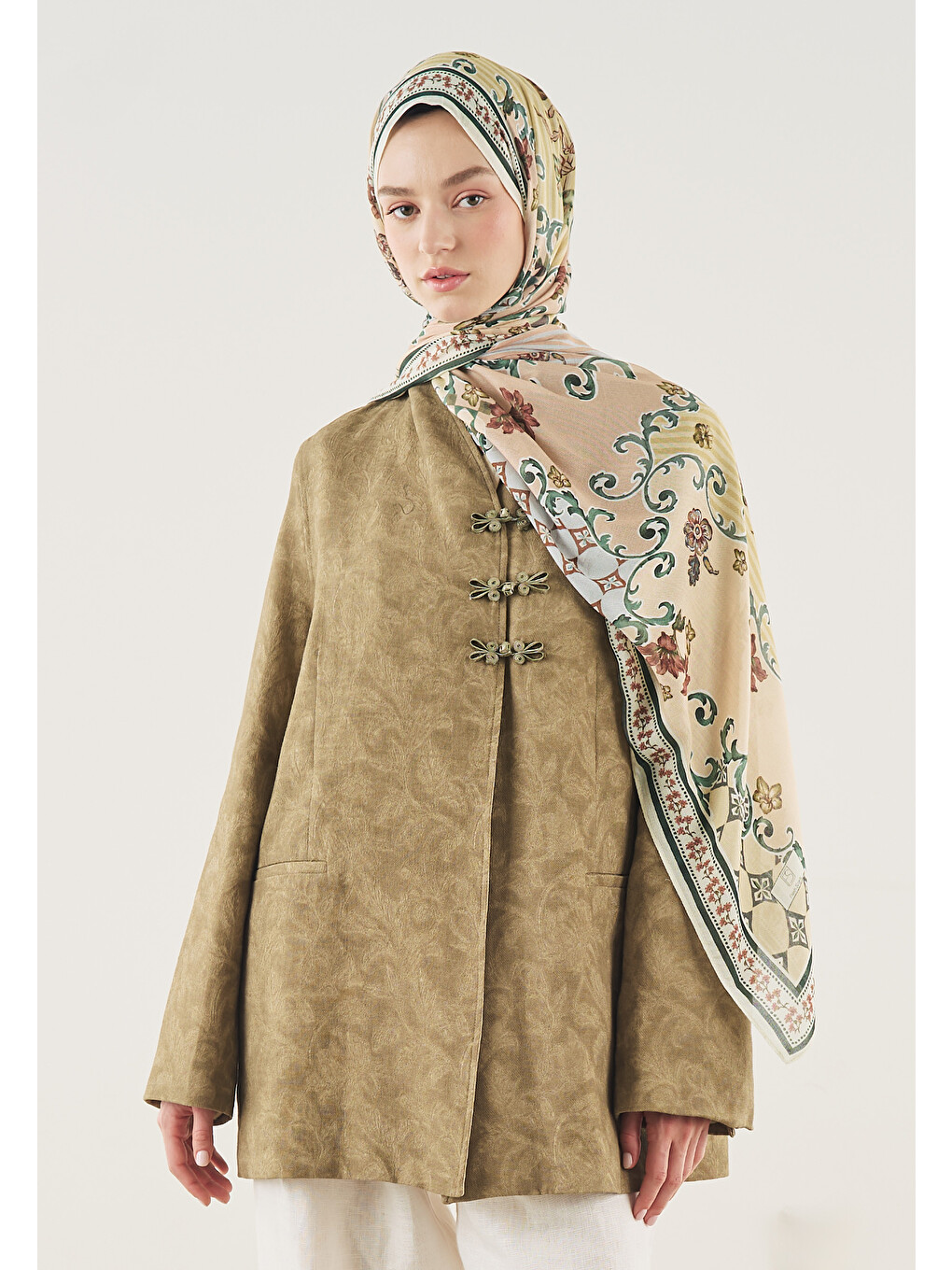 Pembe Ethnic Garden Desen Soft Viskon Şal Somon-3