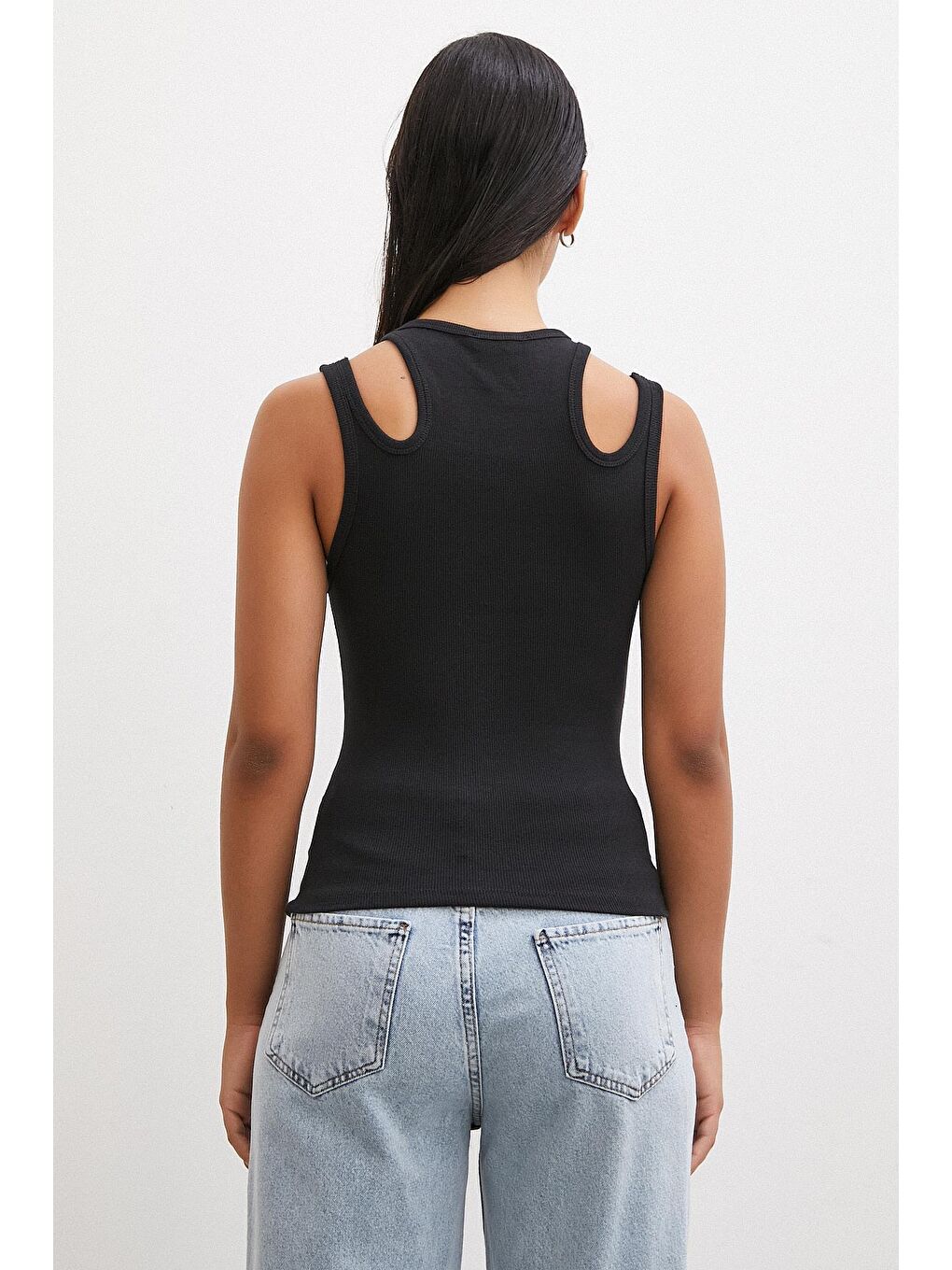 Siyah İki Omuzlu Top-3