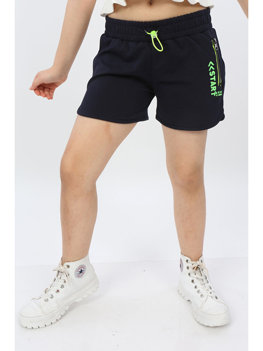 Lacivert Kız Çocuk Start Nakışlı Şort