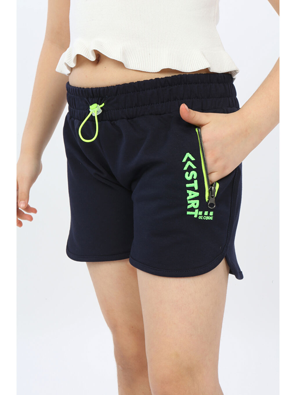 Lacivert Kız Çocuk Start Nakışlı Şort-2