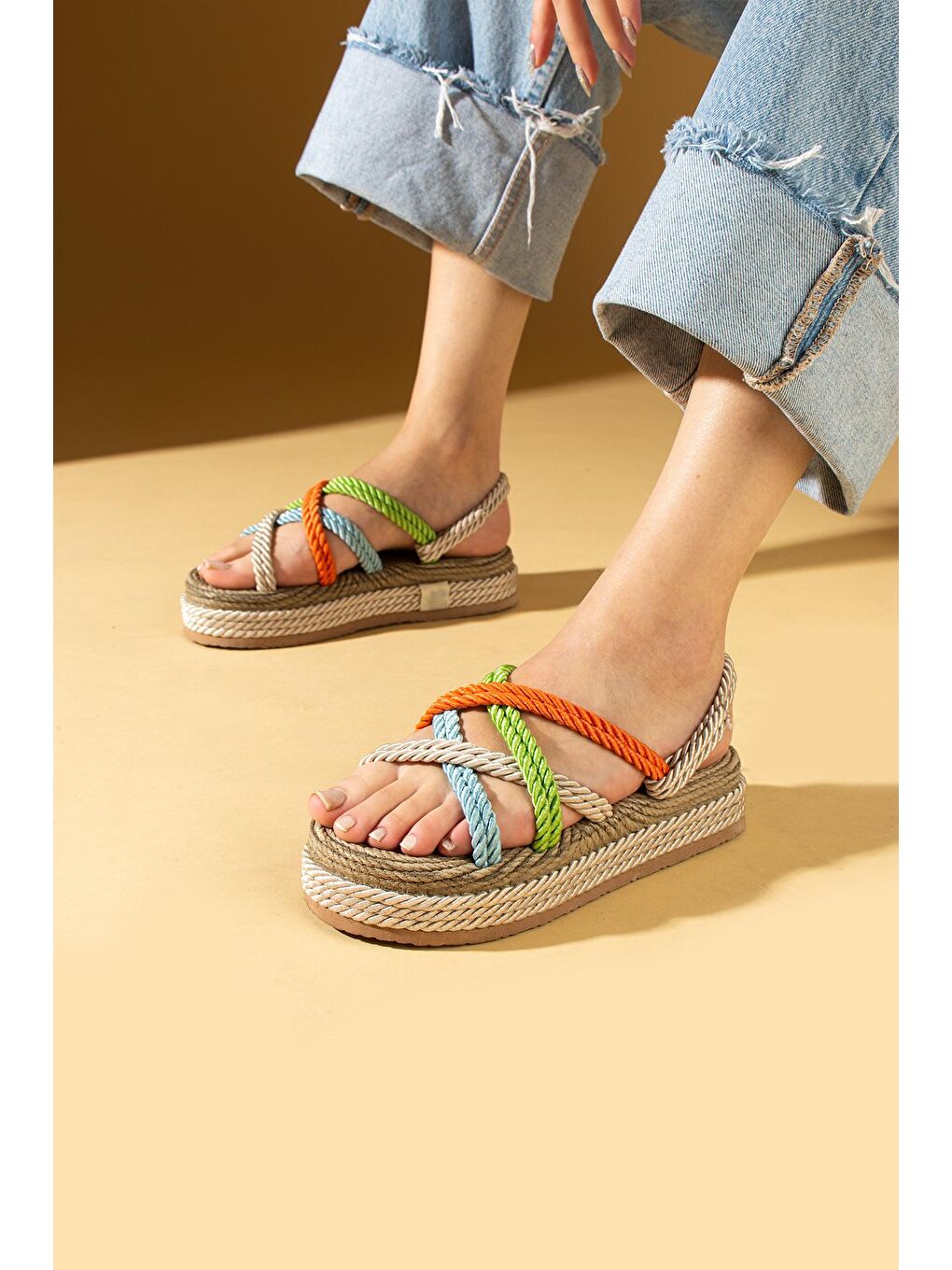 Karışık Kalın Taban Çapraz Bant Hasır Kadın Sandalet 30-15-24