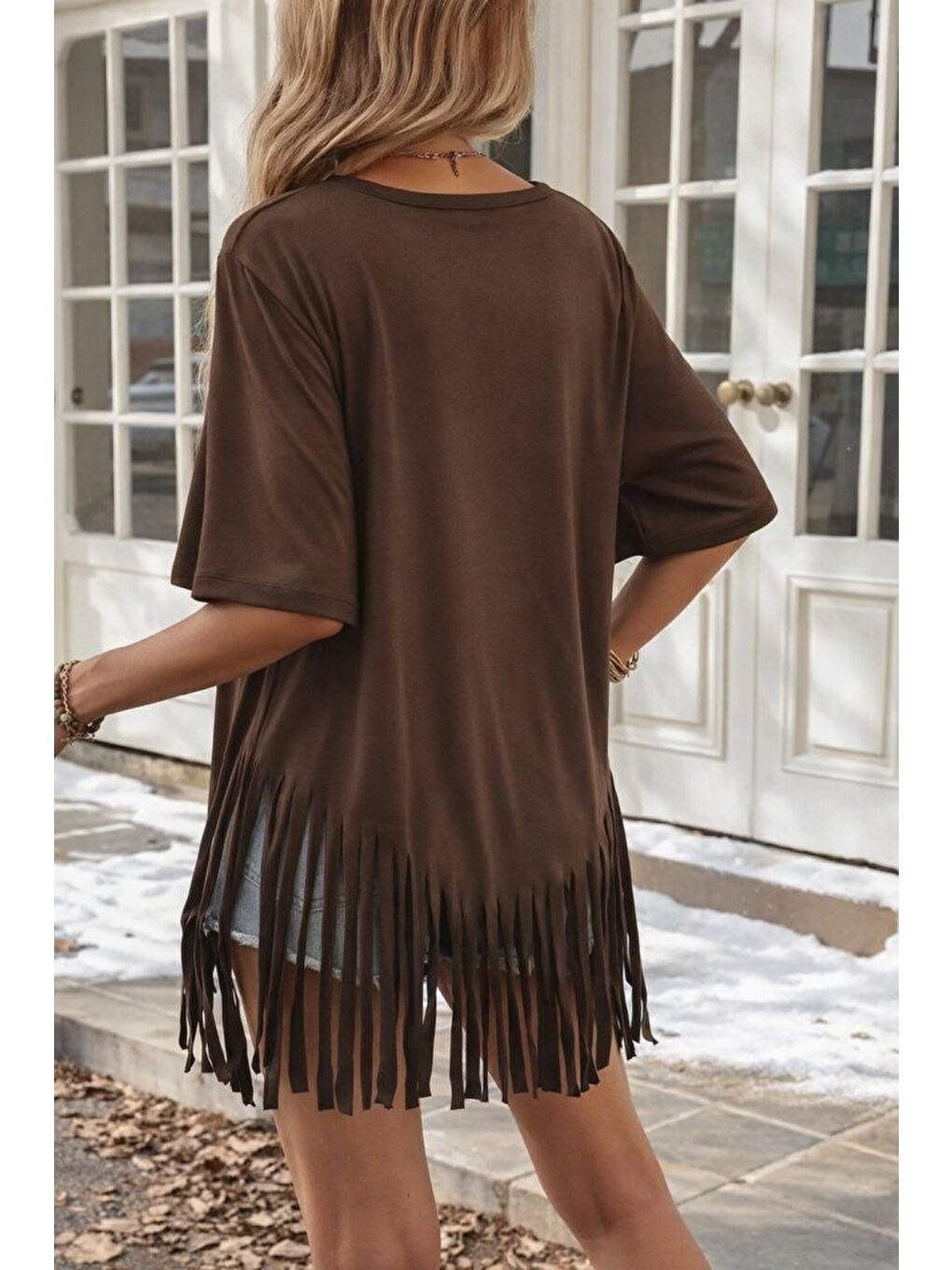 Kahverengi Kadın Kısa Kollu Bisiklet Yaka Püsküllü Viskon Bluz-3
