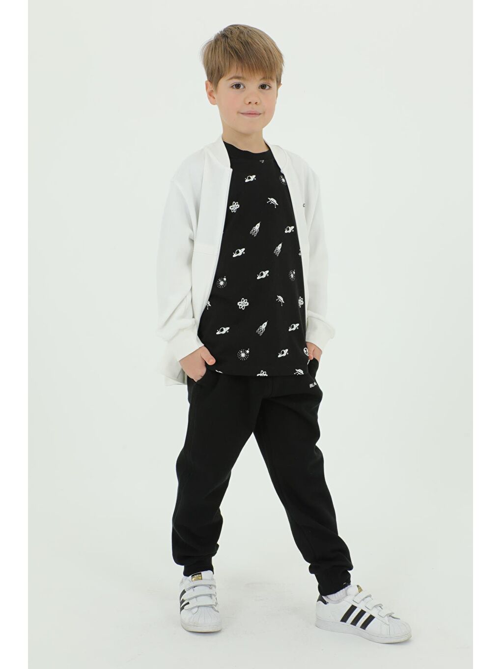 Ekru Bisiklet Yaka Erkek Çocuk T-Shırt Baskı Detaylı 3 Lü Eşofman Takımı-3