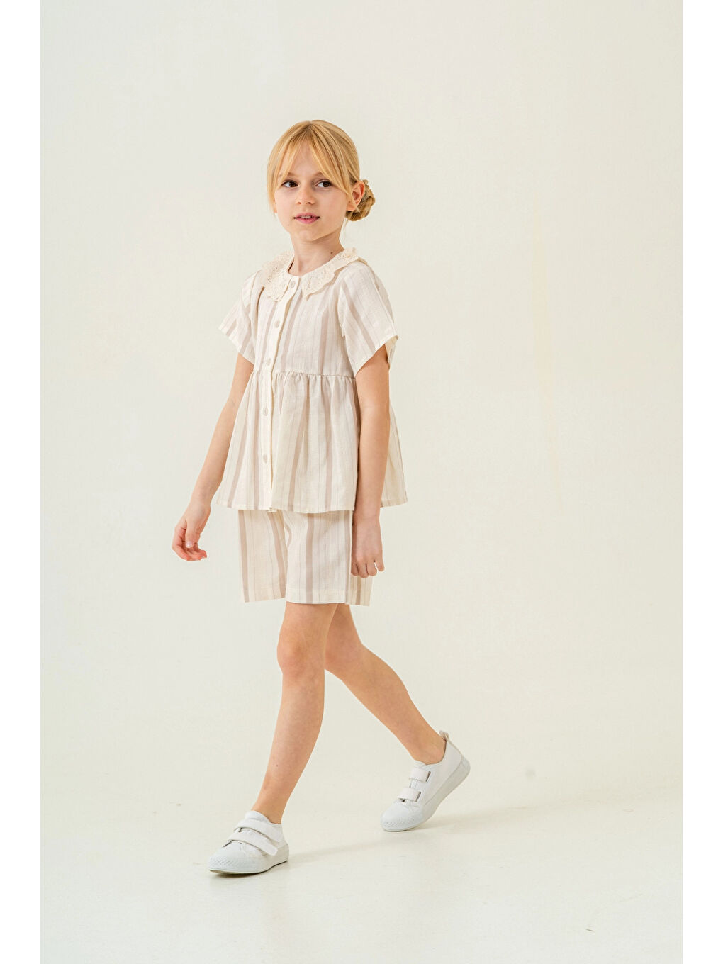 Bej Yaka Detaylı Kız Çocuk Takım 3825-3