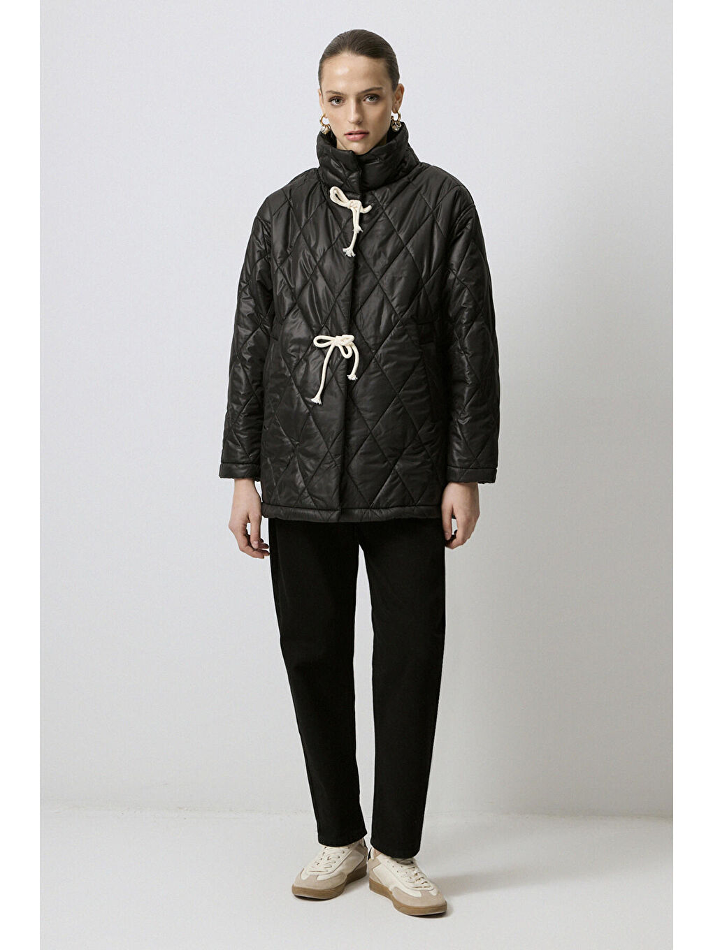 Siyah Oversıze Kapitone Mont