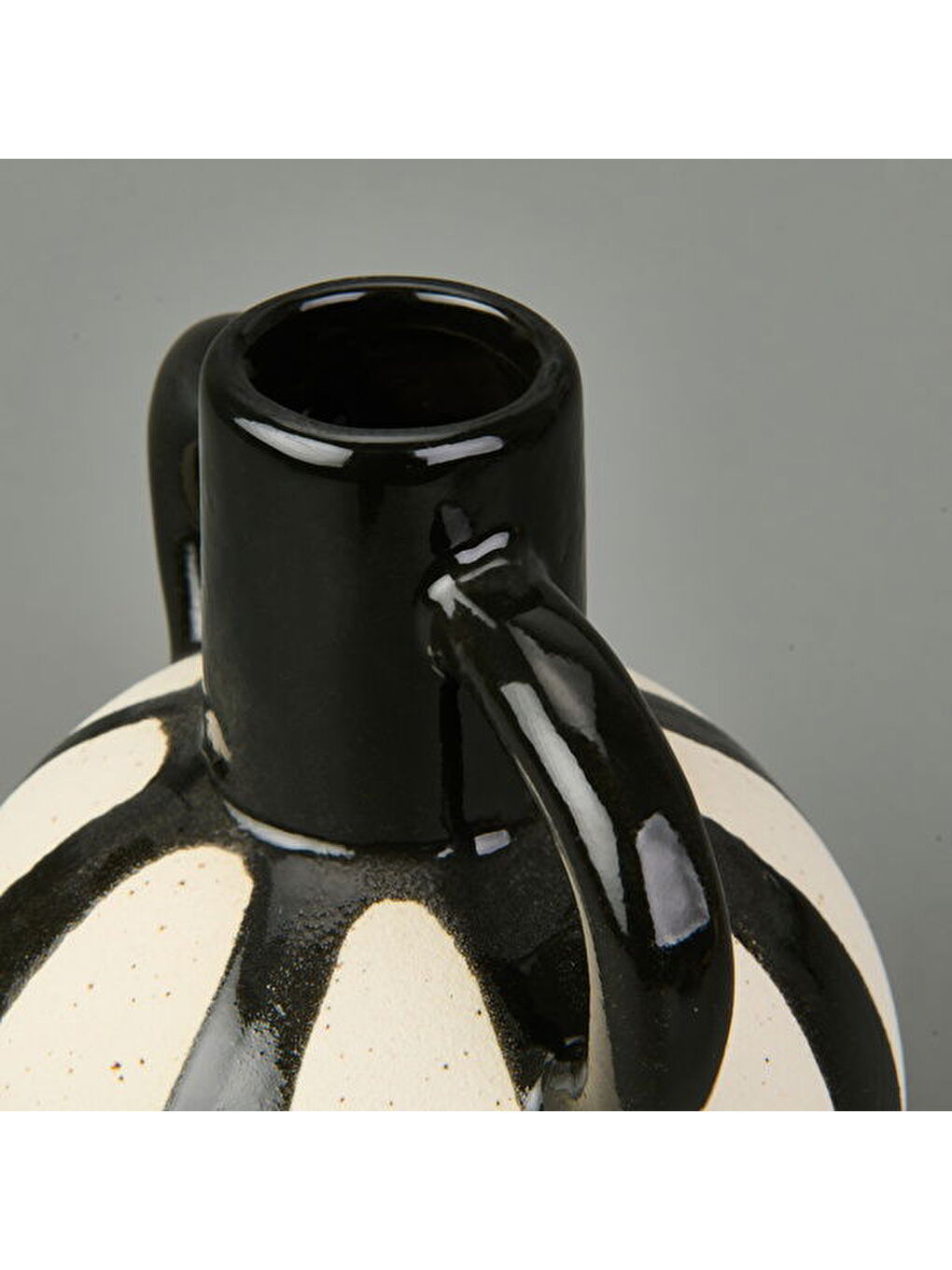 Pottery Vazo - Siyah - 20 cm-2