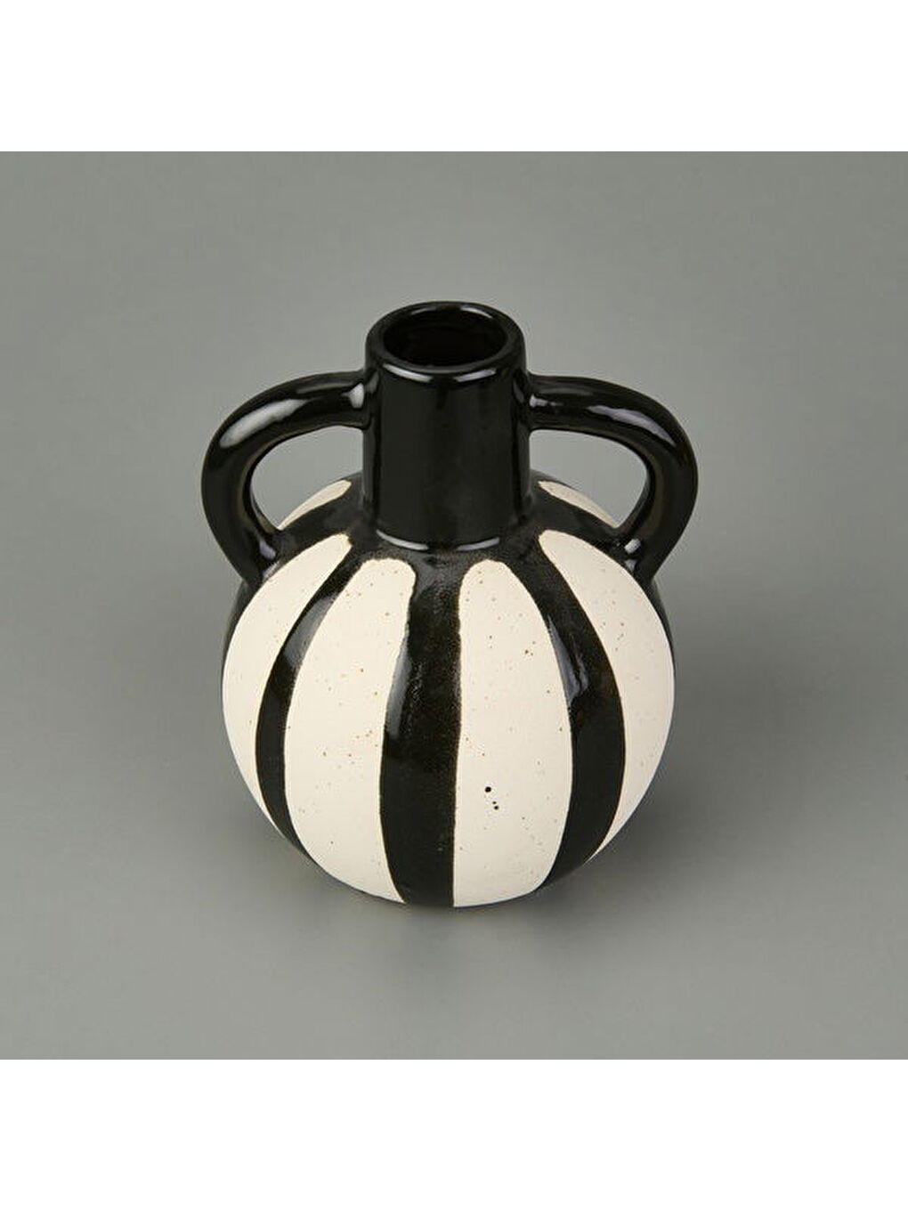 Pottery Vazo - Siyah - 20 cm-3