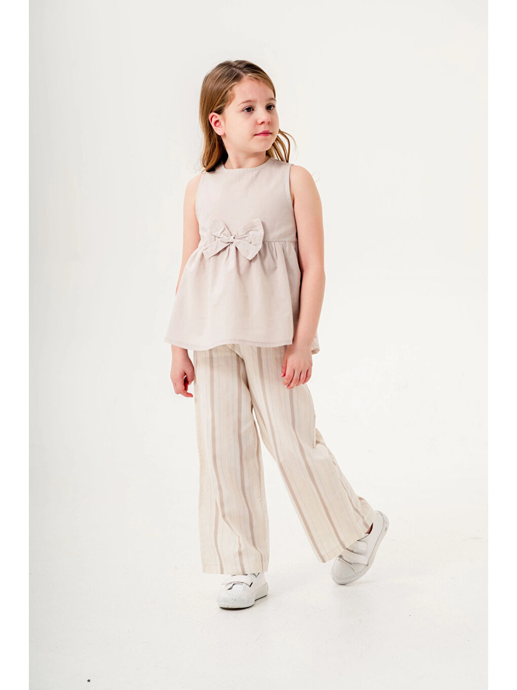 Bej Kurdela Detaylı Kız Çocuk Takım 3834-1