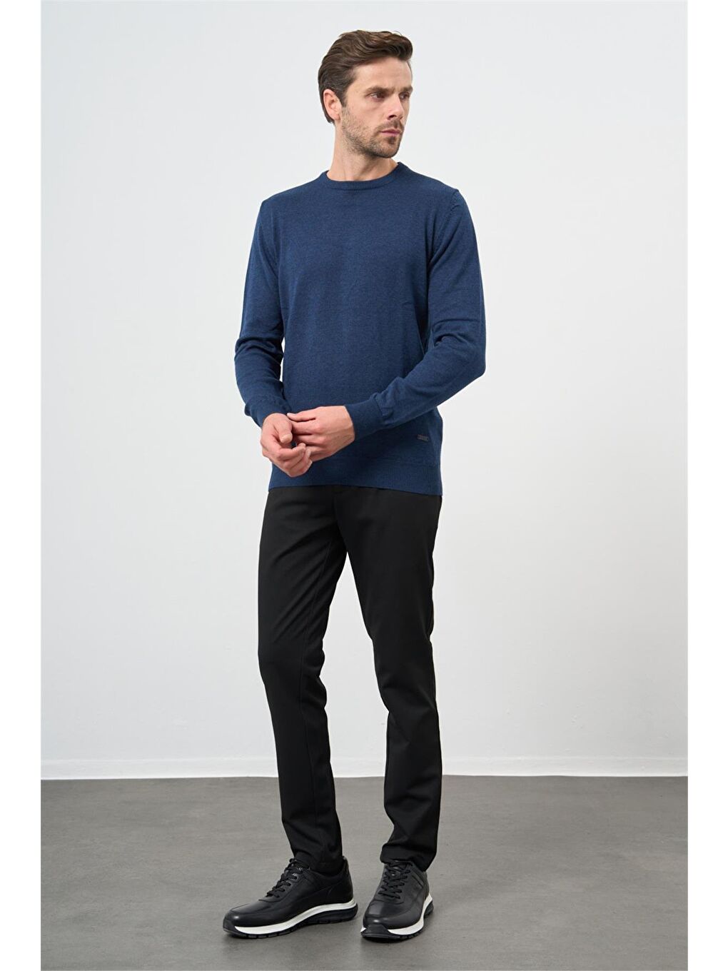 İndigo Mavi Uzun Kol Düz Örme Bisiklet Yaka Classic Comfort Fit Triko 1012245006-1