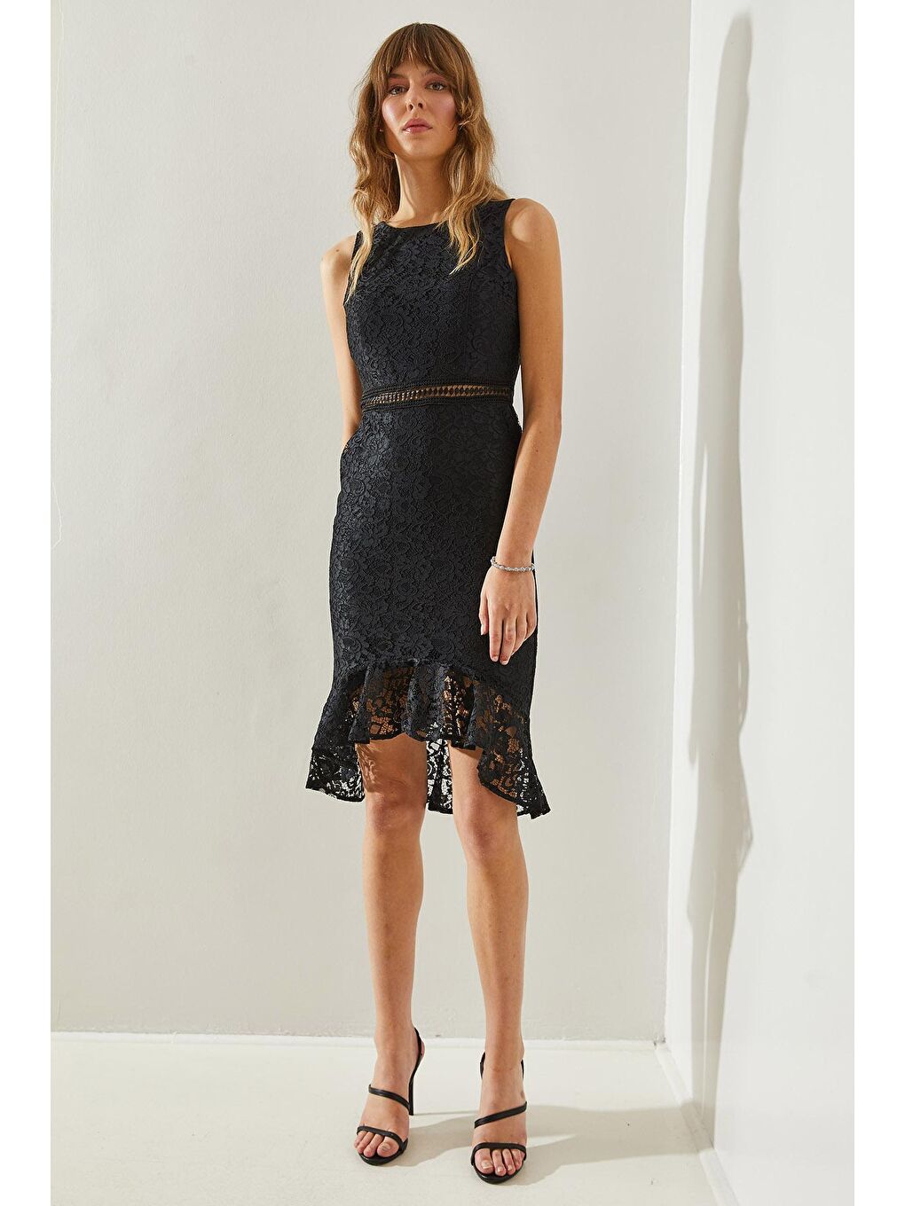 Siyah Kadın Dantelli Fisto Detaylı Astarlı Abiye  Elbise-1