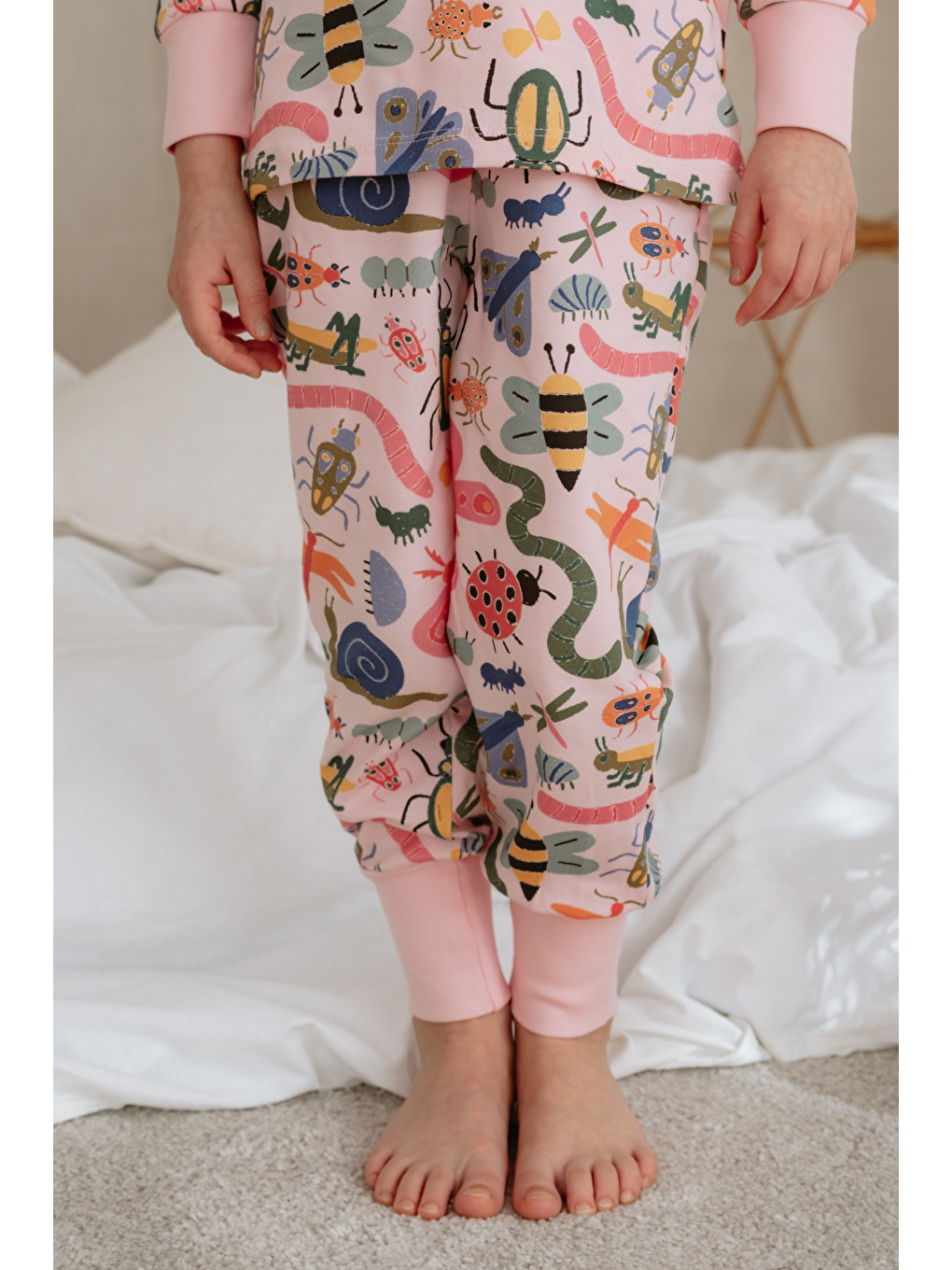 Pembe Renkli Böcek Desenli Pijama Alt