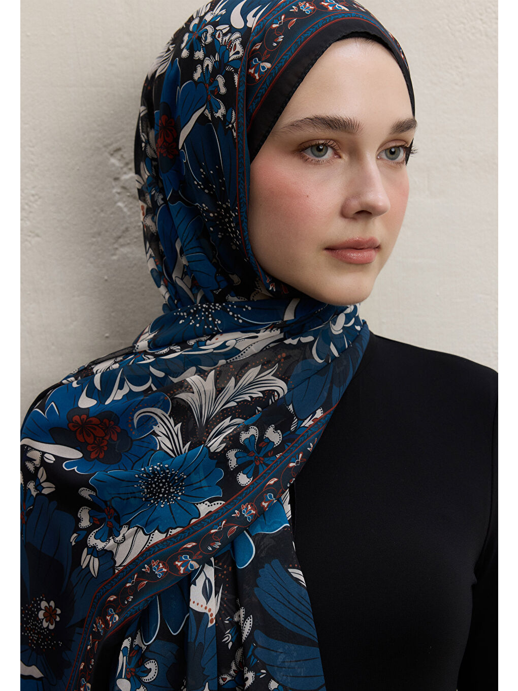 Dahlıa Desen İpek Krep Şal Gece Mavisi-1