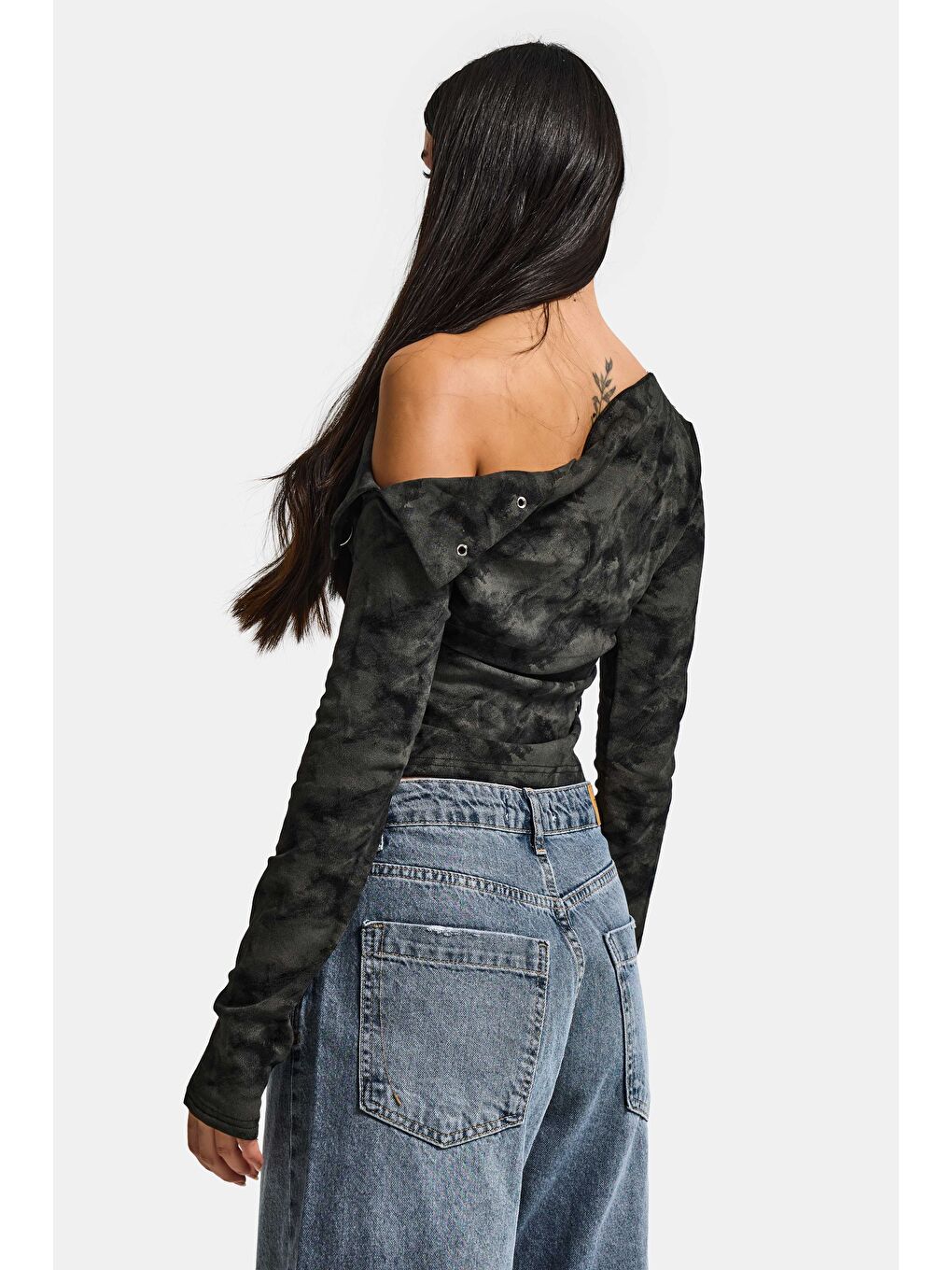 Kadın Siyah w5 Asimetrik Kesim Tek Omuz Açık Özel Tasarım Crop Top-6