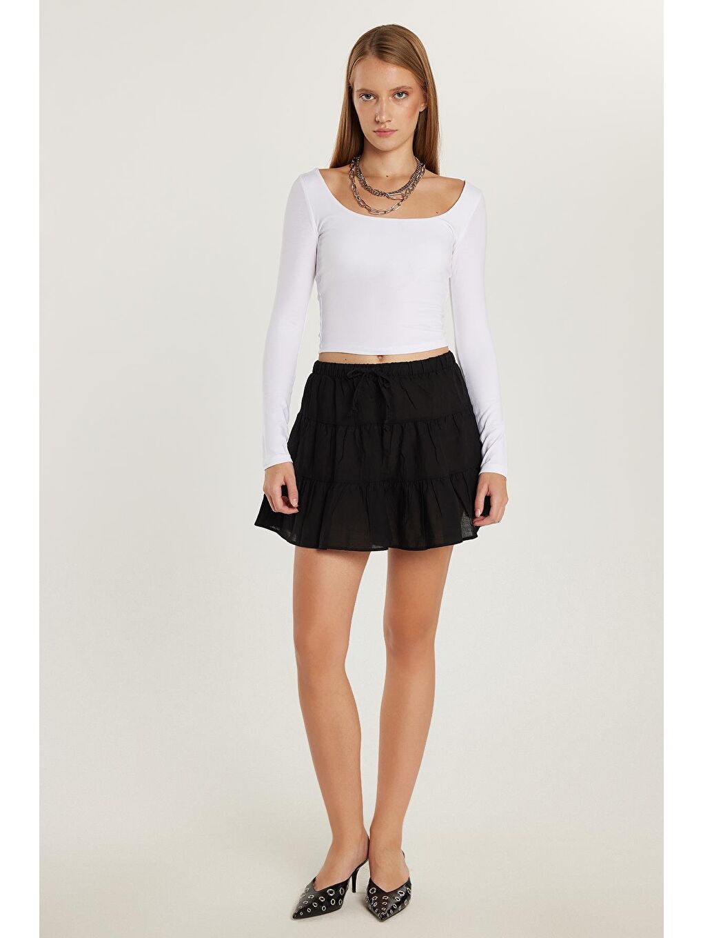 Kadın Relax Fit Bağlama Detaylı Beli Lastikli Siyah Etek-1