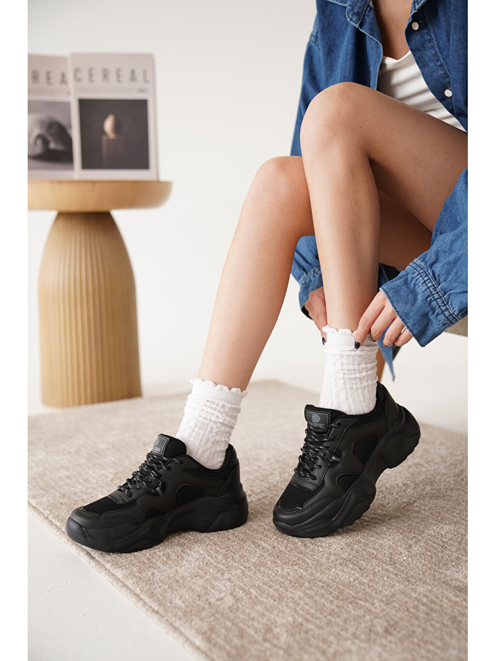 Daxtors Siyah D0143 Günlük Ortopedik Kadın Sneaker Spor Ayakkabı - 1