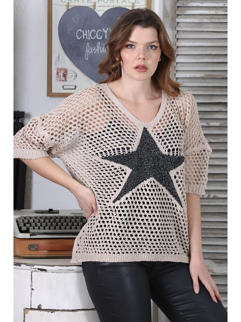 İtalyan Bej 3/4 Kol Simli Yıldız Desenli File Casual Triko Bluz 62 72-1