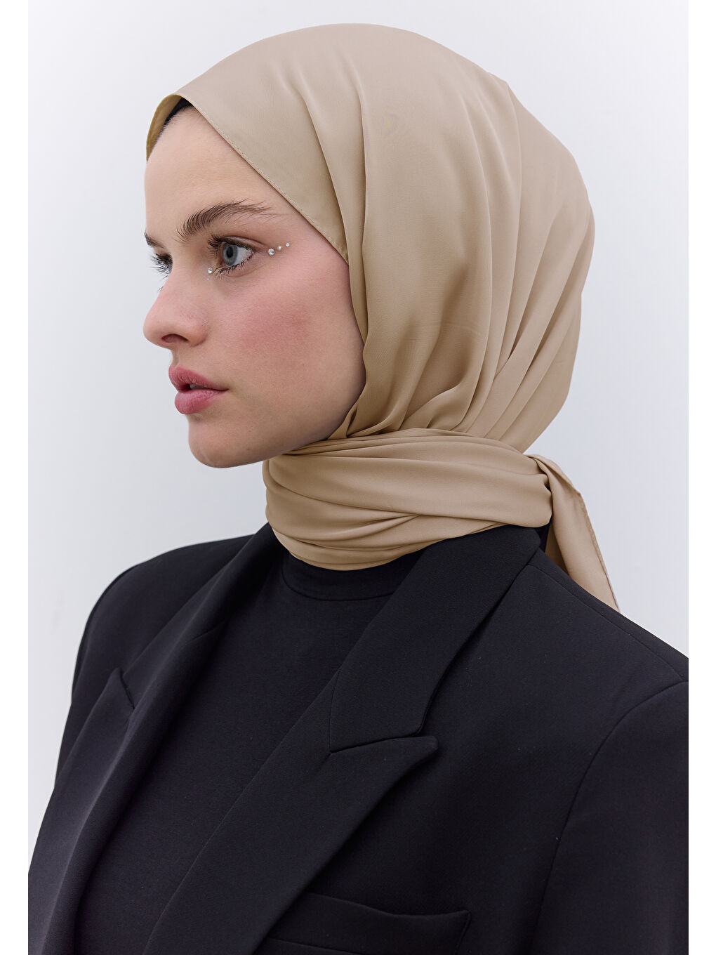 Bej İpeksi Elegance Şal Taş-1