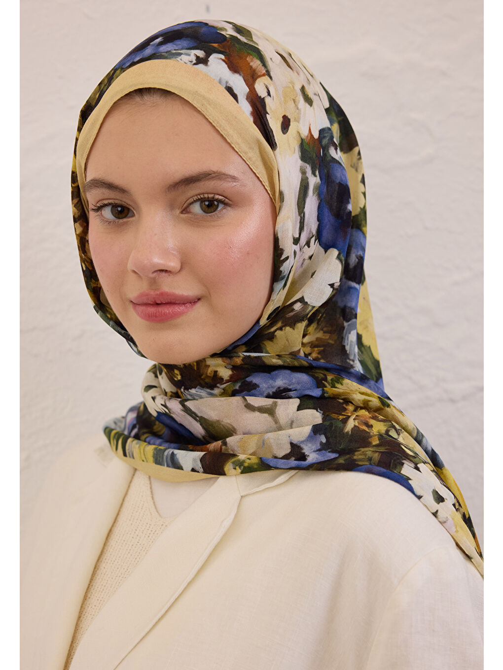 Sarı Beauty Blossom Desen Rami Şal Butter-2