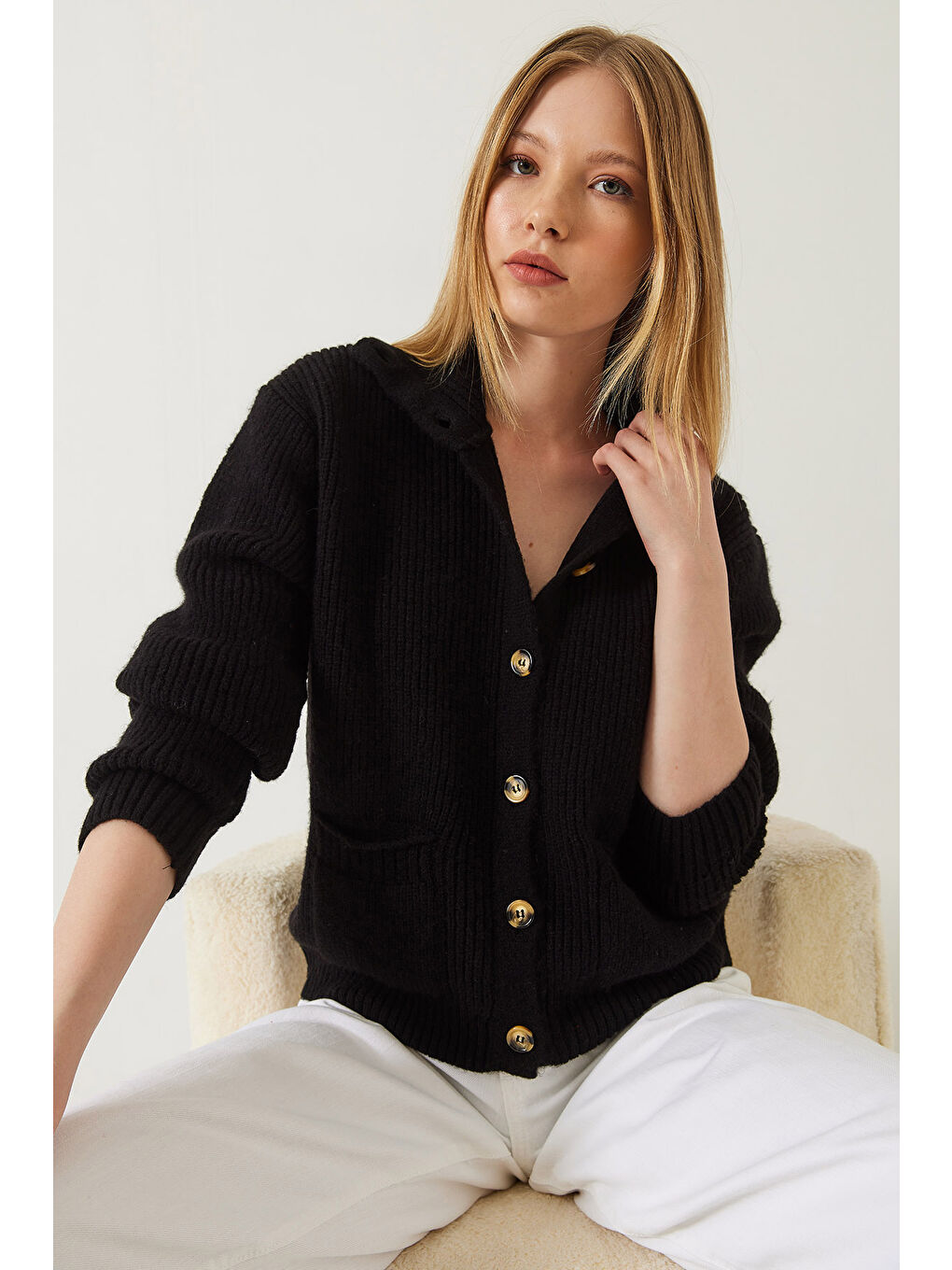 Siyah Kadın Selanik Örgü Cepli Triko Hırka-1