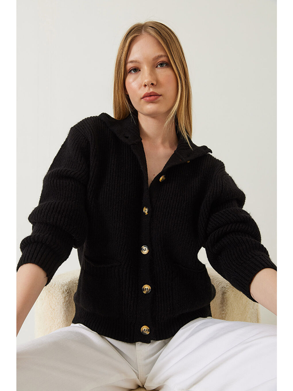 Siyah Kadın Selanik Örgü Cepli Triko Hırka-2