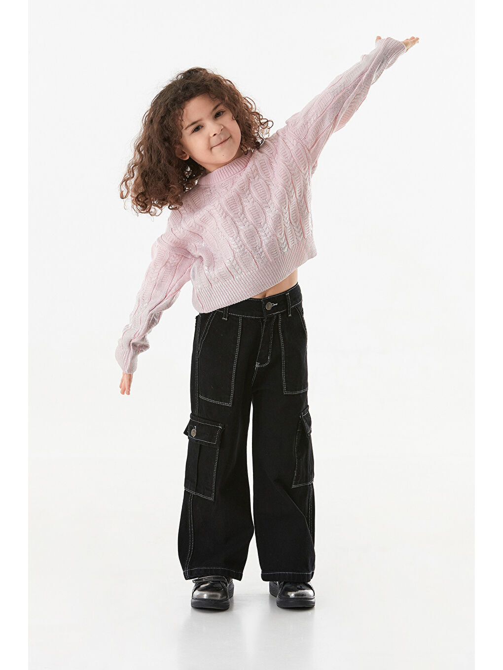 Pembe Saç Örgüsü Desenli Jakarlı Kız Çocuk Kazak-1