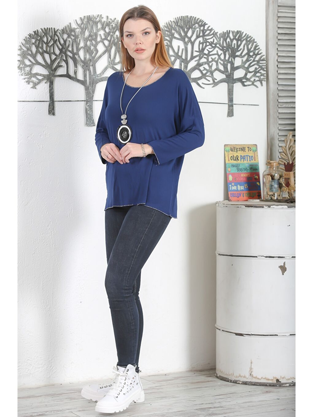 Lacivert Yaka Uzun Kol Yaka Ve Etek Ucu Lurex İpli Casual Kolyeli Triko Bluz-5