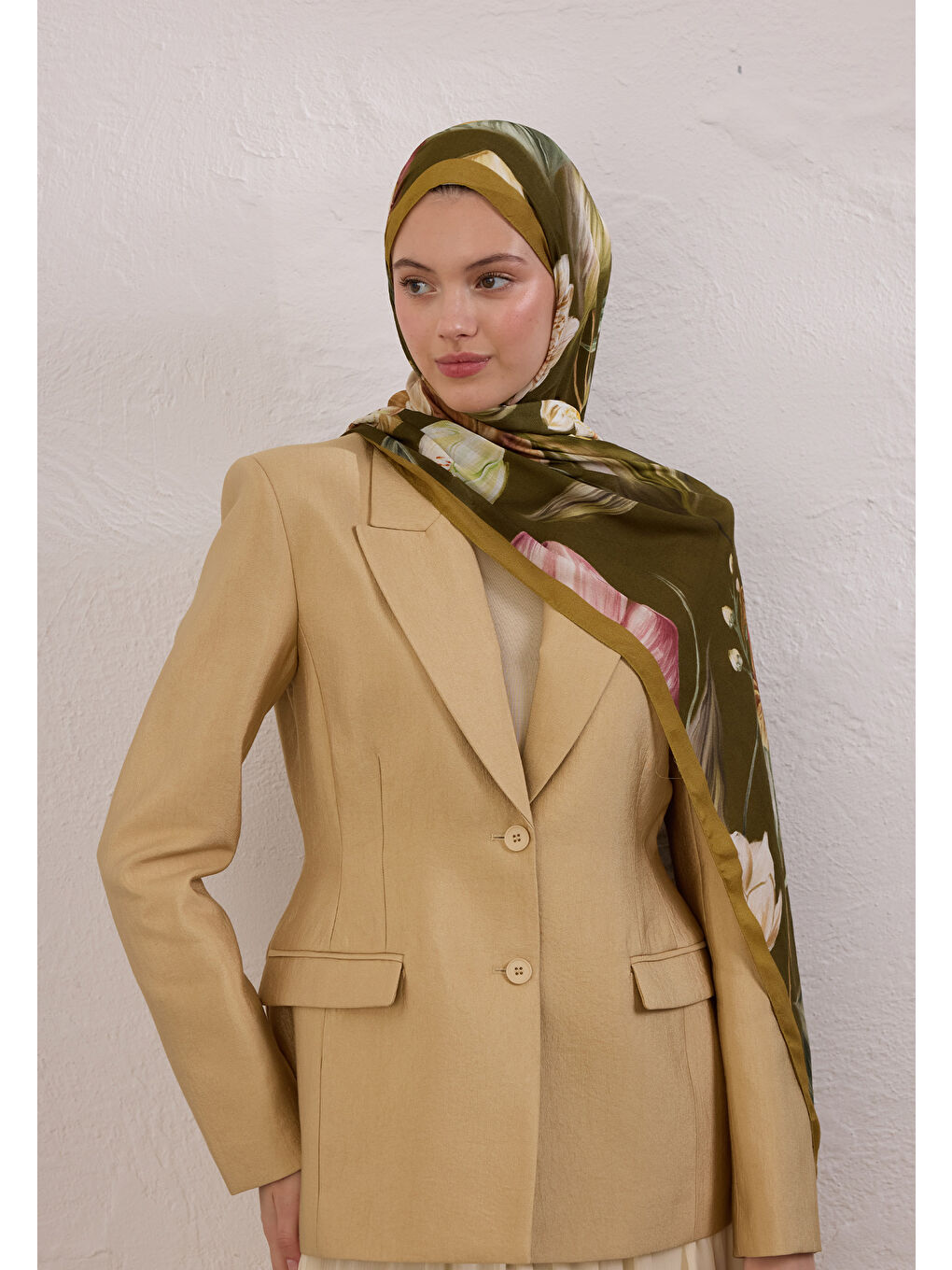 Elegant Flower Desen Rami Şal Haki-2