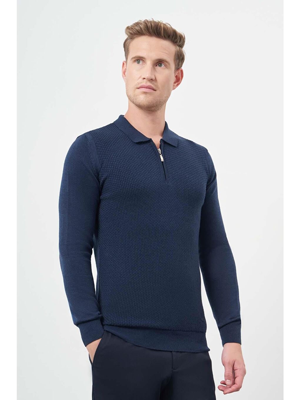 İndigo Mavi Uzun Kol Kendinden Desenli Örme Polo Yaka Classic Comfort Fit Triko 1012245156