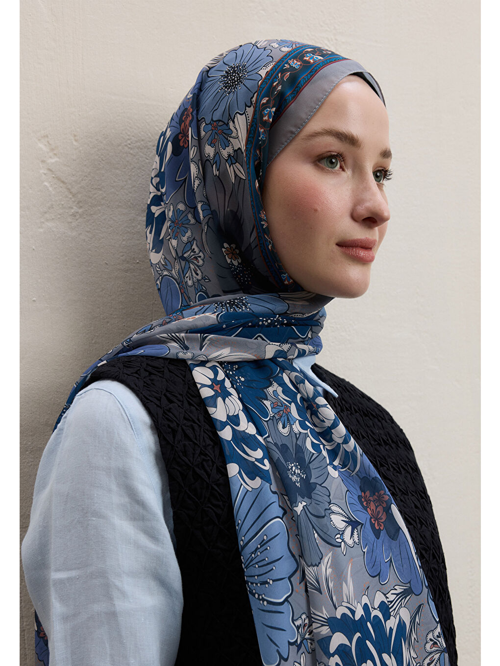 Dahlıa Desen İpek Krep Şal İndigo-3