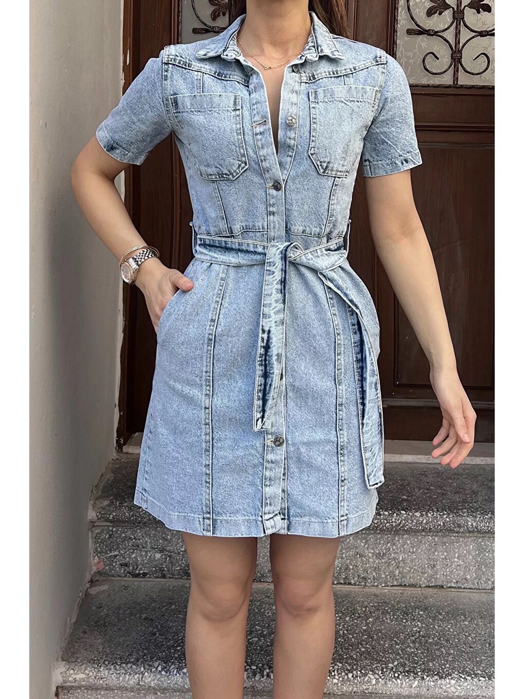 Mavi Çift Cepli Bel Kuşak Detaylı Jean Elbise-4