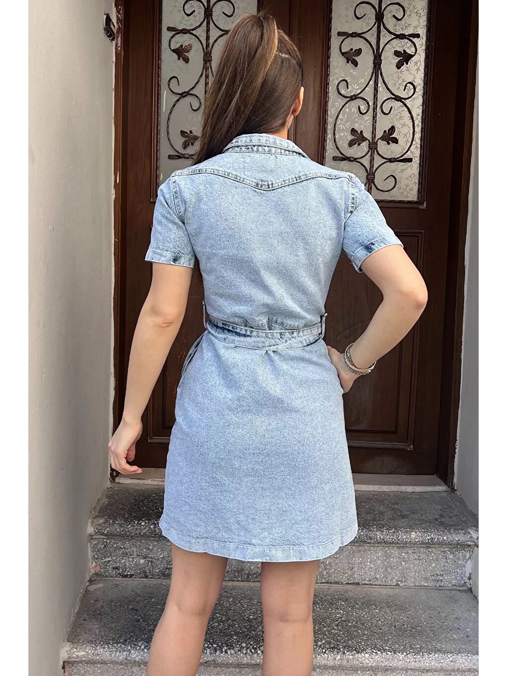 Mavi Çift Cepli Bel Kuşak Detaylı Jean Elbise-6