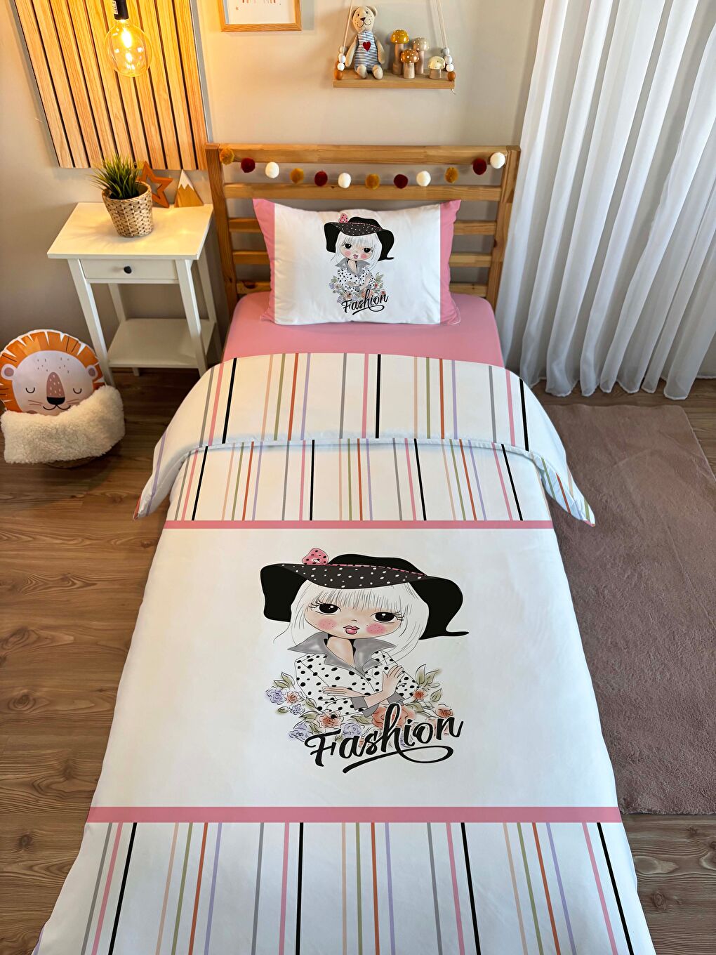 Karışık Çift Taraflı Kız Desenli - Baskılı Tek Kişilik Nevresim Takımı-1