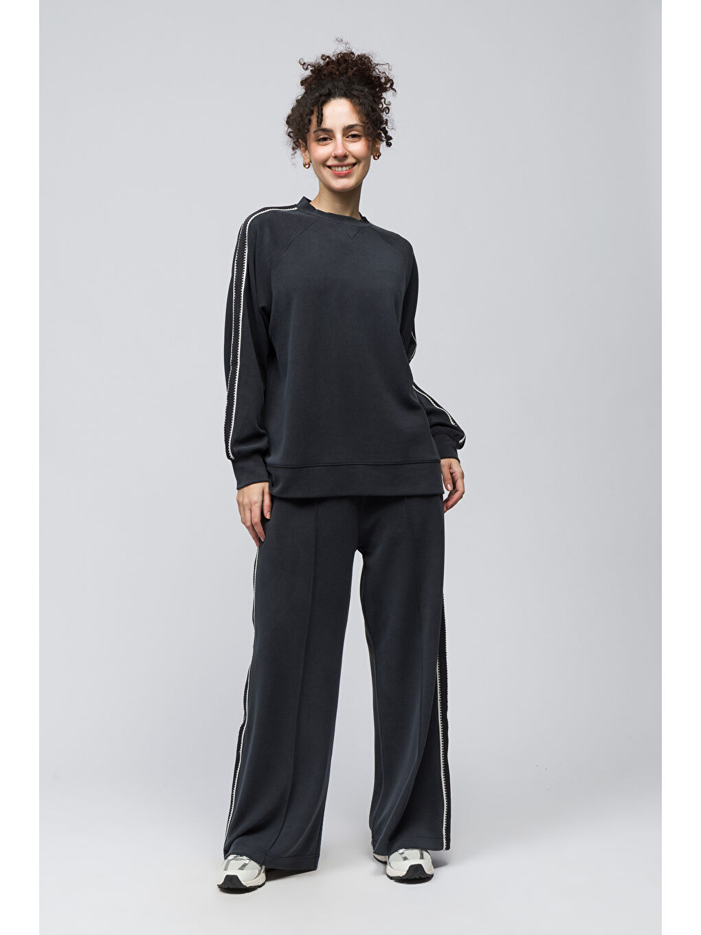 Malaga - Şerit Detaylı Pike Modal Kumaş Rahat Kalıp Pantolon - Antrasit Renk-1