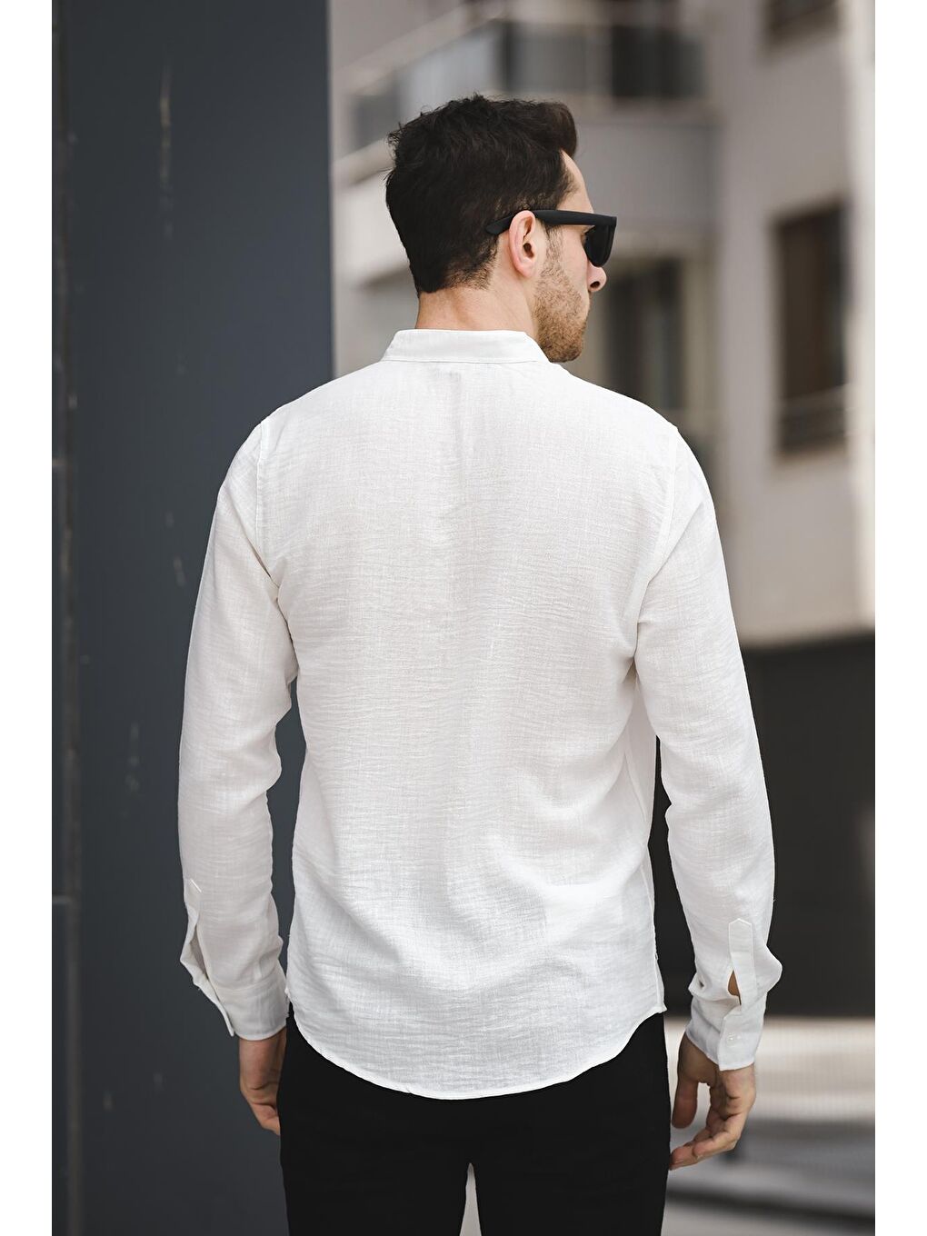Beyaz Kırınkıl Desen Hakim Yaka Erkek Gömlek-4