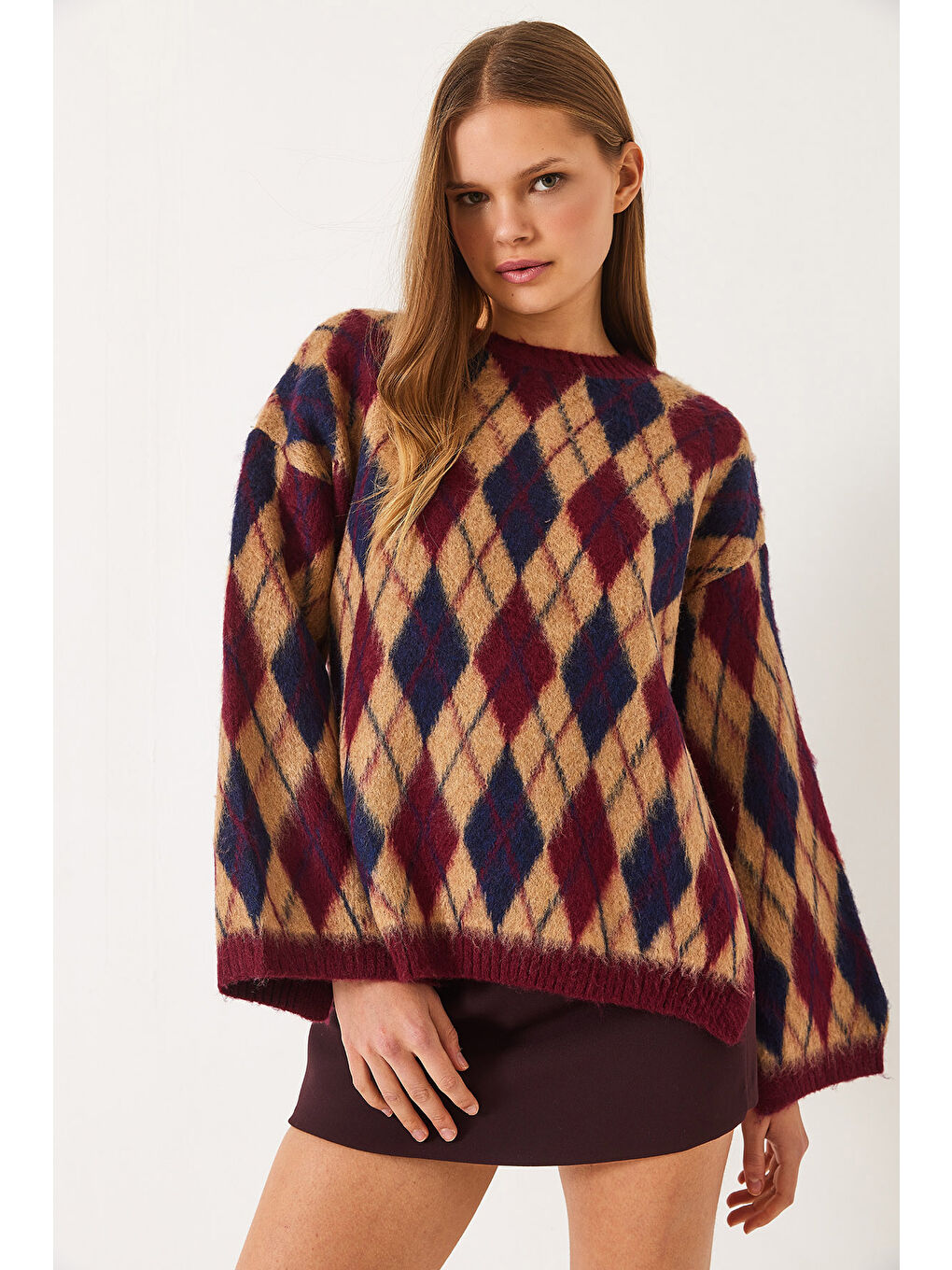 Bordo Kadın Şardonlu Baklavalı Yırtmaçlı Triko Kazak-1