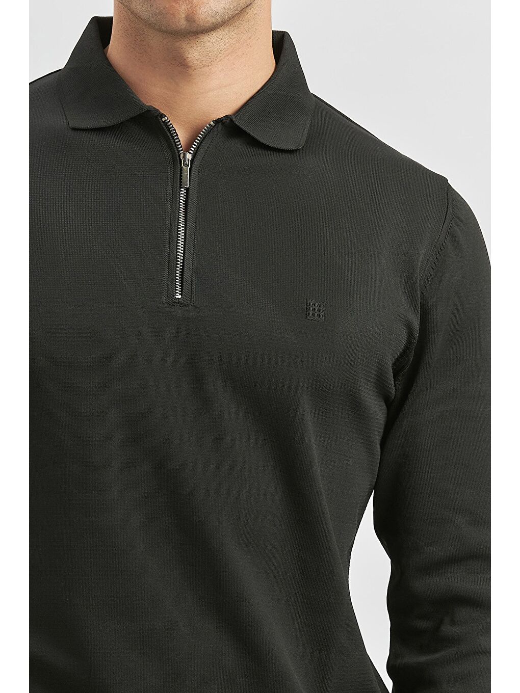 Siyah Uzun Kollu Örme Polo Yaka Slim Fit Dar Kesim Triko 1012245150-5
