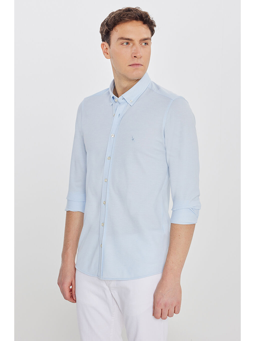 Erkek Mavi 360 Her Yöne Esneyen Pamuklu Tailored Slim Fit Dar Kesim Düğmeli Yaka Örme Gömlek
