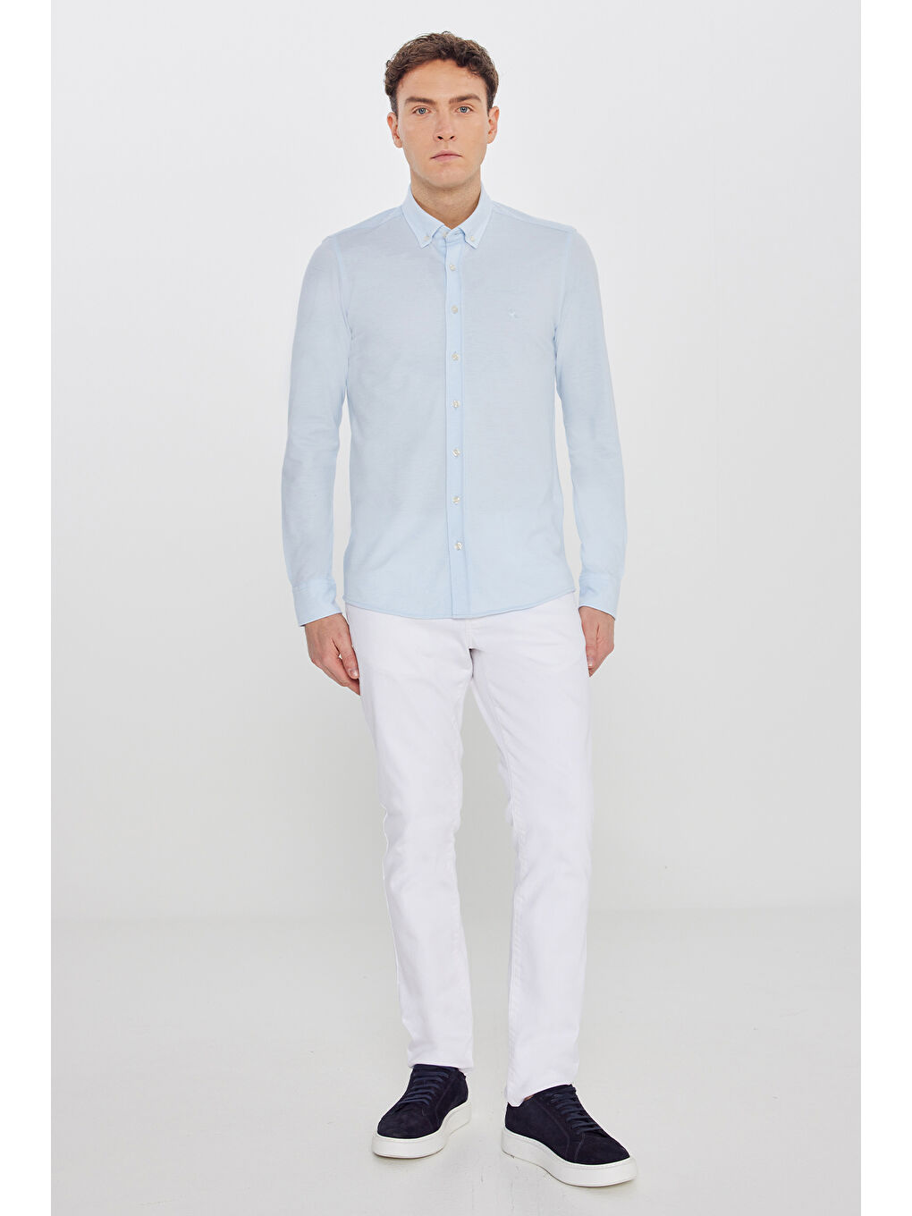 Erkek Mavi 360 Her Yöne Esneyen Pamuklu Tailored Slim Fit Dar Kesim Düğmeli Yaka Örme Gömlek-1