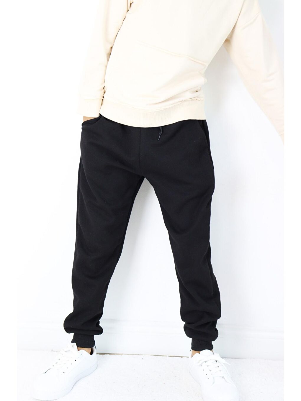 Siyah Erkek Çocuk Diz Yapmaz Kumaş Eşofman Altı-6