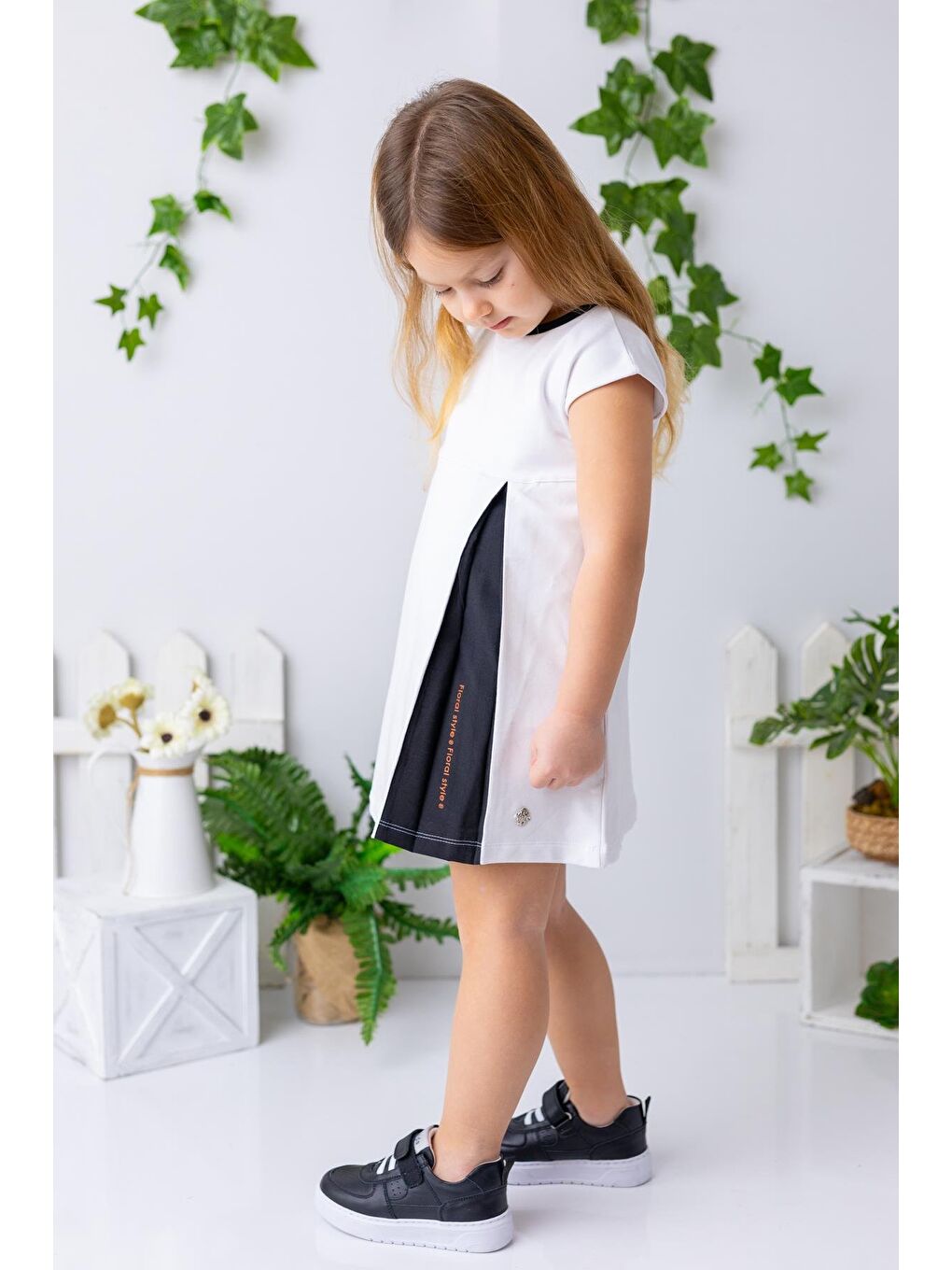 Kız Çocuk Garnili Kolsuz Elbise - Beyaz-1