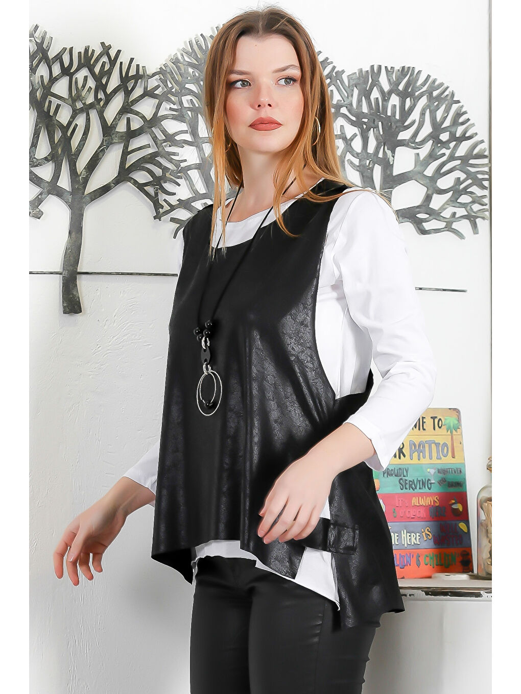 İkili Set Siyah Kayık Yaka Uzun Kol Kolyeli Casual Suni Deri Örme Yelek Ve Bluz-2