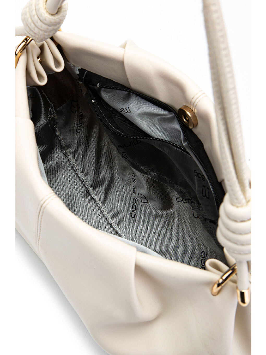 Ekru Büzgü Detaylı Mat Chen Kol Çanta Krem-5