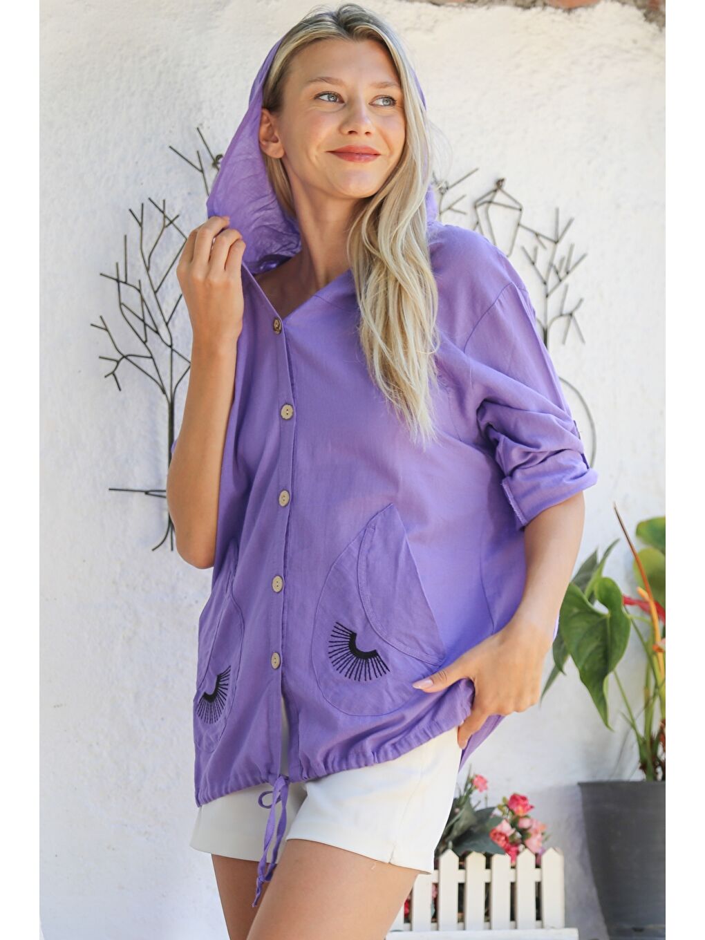 Lila Düğmeli Uzun Kollu Cepli Göz Nakışlı Pamuklu Dokuma Casual Kapüşonlu Ceket-3