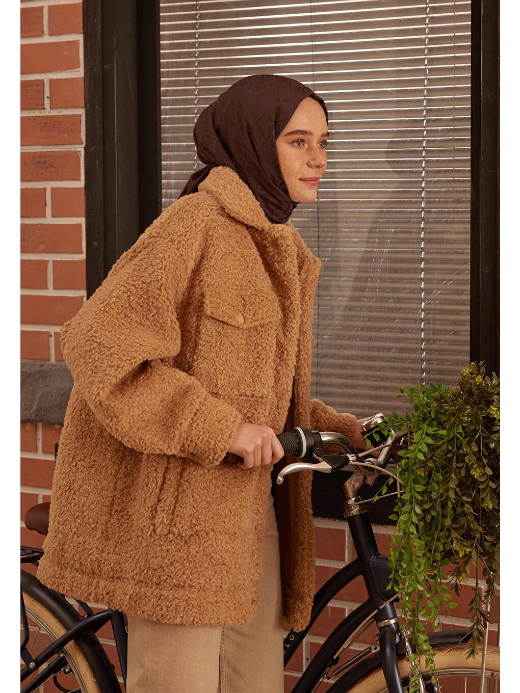 Kahverengi Porto Jakarlı Şal Çikolata-1