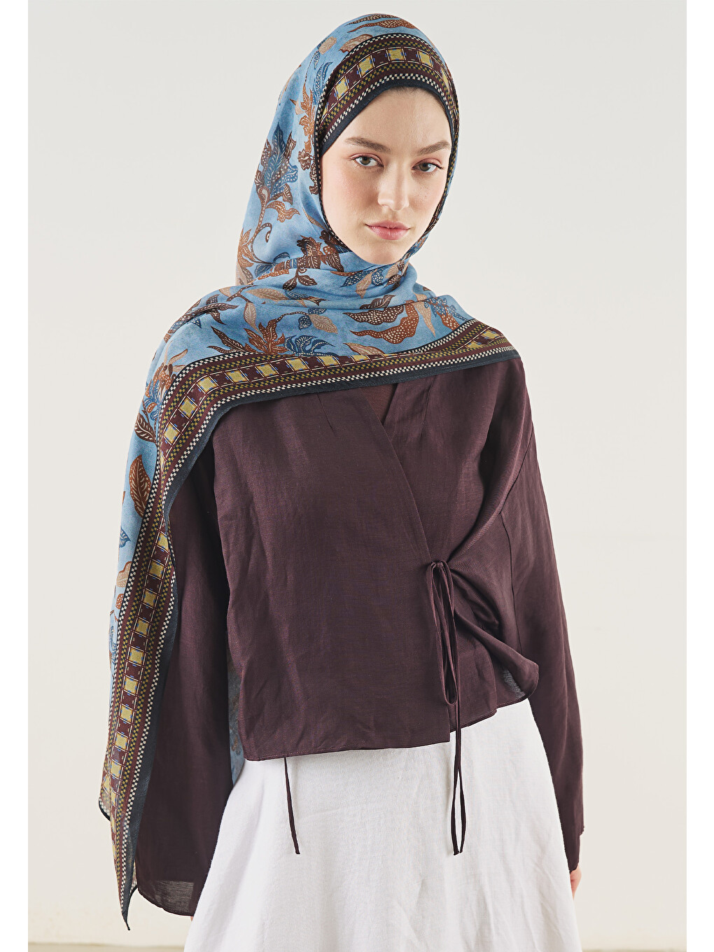 Mystic Bloom Desen Soft Viskon Şal Mavi-1